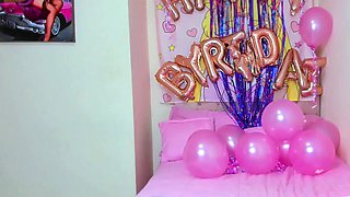 Glamour busty cam girl mind-blowing adult clip