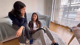 Real compilation of female orgasms featuring Scarlettandchanel