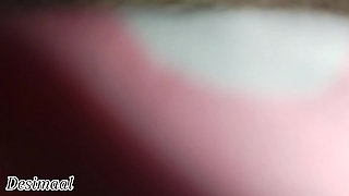 Memek Desi Indian Village Step brother drinking my boobs and I put cucumber 🥒 in my Pussy