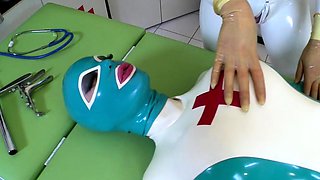 Fetish ho lick pussy and finger in lesbian scene and love it