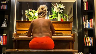 First time anal amateur blondes ass lubed and fingered