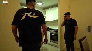 Steamy Stepsister deepthroat video