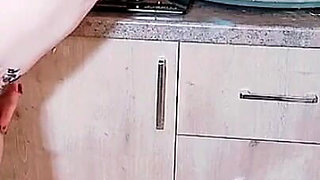I Had Hot Sex with My Sister in the Kitchen and Ejaculated Inside Her Pussy and Cum Came Out of It
