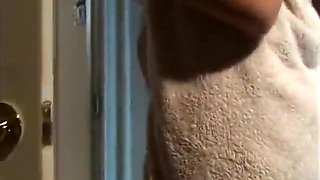 Sexy Co-ed Gets Pussy Pummeled