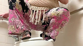 Sexy PAWG Wants You to Worship Her Body