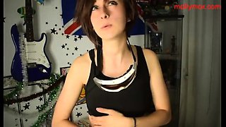 Small Breasted Amateur Alice Toying Her Pussy