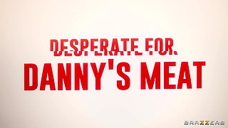 Raunchy Paris Bentley mind-blowing sex clip