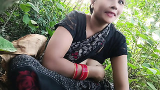 Desi Village Girl Outdoor Fucked Hard in Jungle Doggy Style