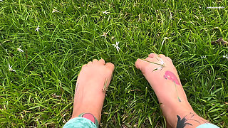 I Let You See My Feet Rubbing and Pressing Against the Grass