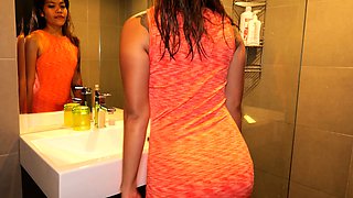 Big ass Thai teen gamer GF fucked