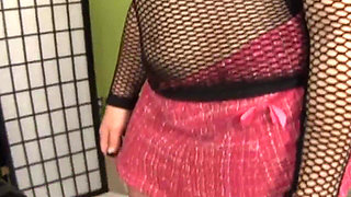 Girlfriend Can't Fuck Her Boyfriend but She Finds Someone Who Can