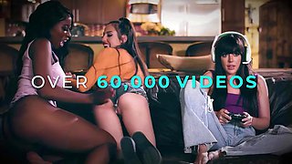 ALL GIRL MASSAGE - Sexy Lesbians Laney Grey And Octavia Red Fuck After Hot Massage FRENCH SUBTITLES