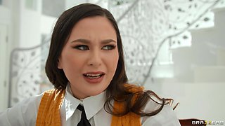 Pussy Whiplash With Damon Dice, Lulu Chu, Jasmine Wilde - Brazzers