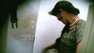 Indian College Girl Sex In Cyber Cafe