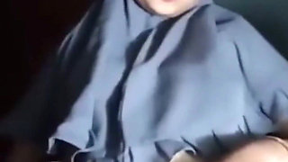 Hijab Masturbation When Husband Leaves for Out of Town
