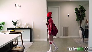 Monster BBC Barely Fits In Lola’s Tight Hole Lola Valentine, Jaxson Briggs