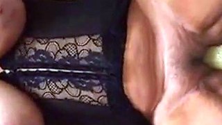 Meine Frau German Amateur MILF mit groen Titten und haarig