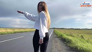 Russian Hitchhiker Is Ready To Suck In The Car