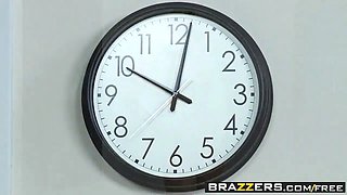Brazzers - Big Tits at school - (Shyla Stylez, Jordan Ash) - the naked model