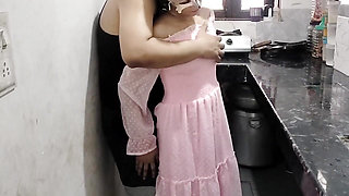 Step Brother ko ghar me nhi rahne par bhabhi ko bur faad diya