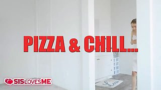 Allie Addison is so hot that she could be a stripper and screams like a penis thirsty babe!