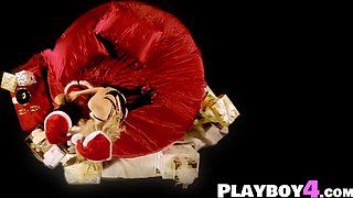 Petite big juggs cougar posed with mature