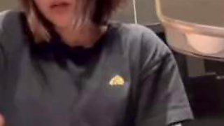 Masturbation of the hostesss extremely smelly I have sex with the customer after and it has become a stinky. Today I diverged with masturbation