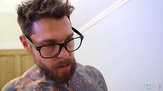 Glamour beauty Lenina Crowne mind-blowing sex scene