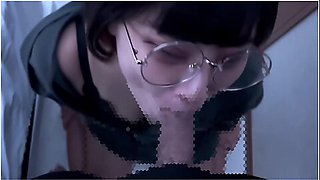 After A Junior College Student Gave Him A Nice Blow Job, He Shot A Lot Of Sperm On His Chest