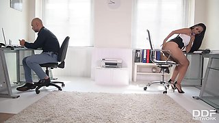 Anal Fuck During Office Hours - PornWorld