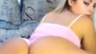 Live Webcam Delight with Sexydea's Booty!