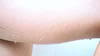 Cute amateur brunette naughty in solo jerking show on camera