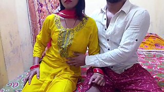 Desi Girl Sex with Her Boyfriend in Home