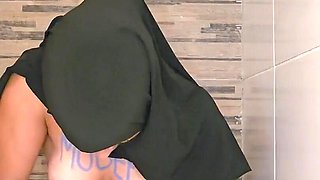 Mubeen Made Me Squirt with a Really Huge Cock Mia Niqab