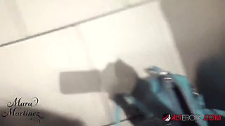 Sexy Tattooed Milf Raylene Fucking in the Elevator - AltErotic
