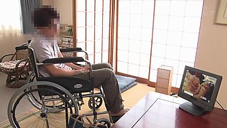 Nozomi Mikimoto in Hot Care Nurse Loves Being Filmed Having Sex - MilfsInJapan