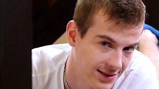 Matt Rush comes to his college friend's dorm room, wanting