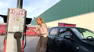 Blonde Amateur Takes Facial Outdoors In Public