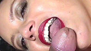 Cigar Queen: Cum on My Face