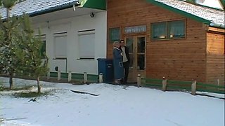 Raunchy Blond hair MILF amateur porn