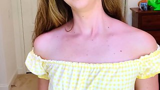 Young Amateur Girl Stripping and Masturbating Cam