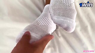 Stepbrother Femdom Feet Licking And Toes Sucking