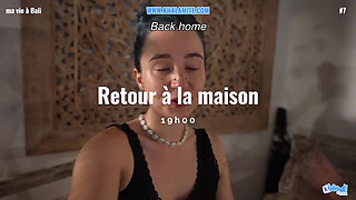 He Fucks Her While She Does Her Yoga - French Vlog Bali Khalamite