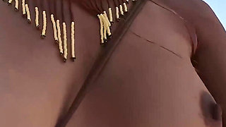 689162460082483200.mp4