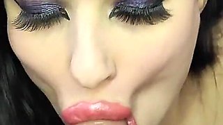 Giantess Maid Pussy