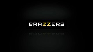 Cumming Out With Gracie Glam, Lizz Tayler - Brazzers