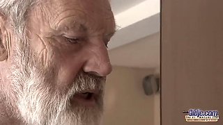 Old Young - Big Cock Grandpa Fucked by Teen lick thick dick