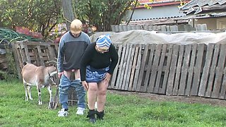 Granny Jenny gets banged outdoors by horny Steve