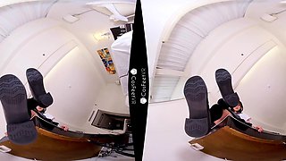 Close up foot fetish on cam