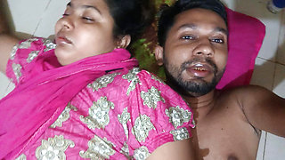 Beautiful New Married Wife Saree Romance